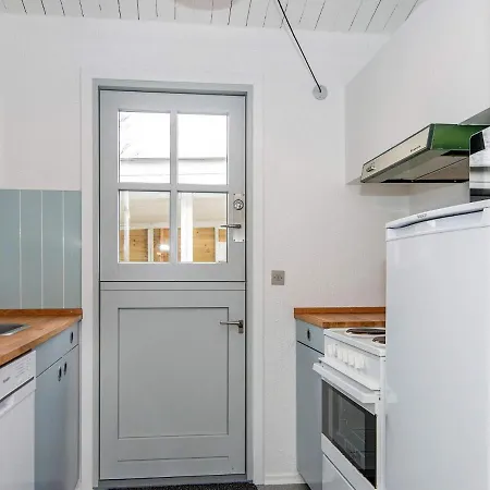 6 Person Holiday In B Rkop